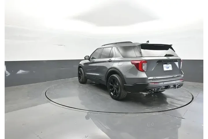 $39493 : Ford Explorer 2023 AWD ST 4d image 5