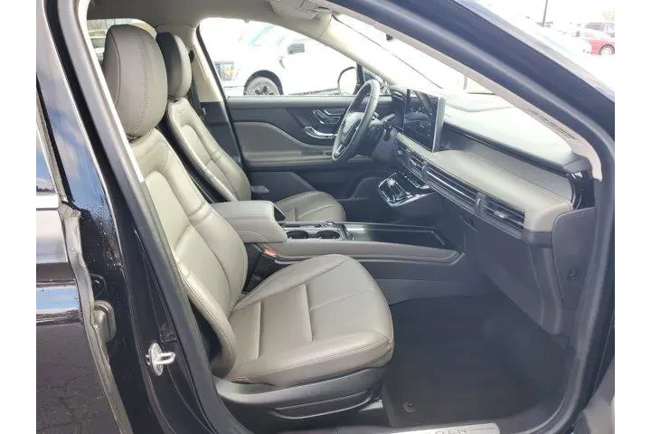 $34995 : Lincoln Corsair 2024 Premier image 9