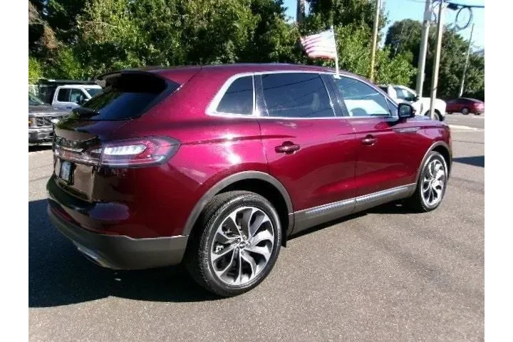 $34656 : Lincoln Nautilus 2021 AWD Re image 5