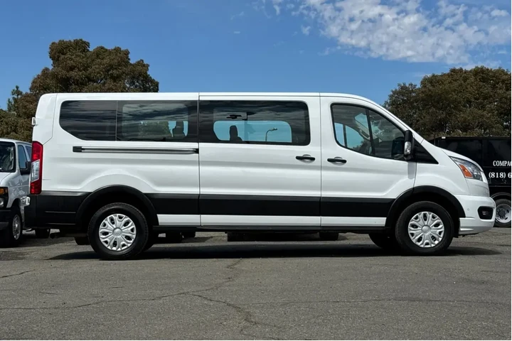 $34400 : Ford Transit 2022 350 XL 3dr image 3