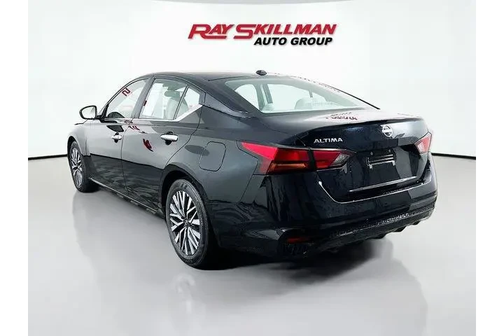 $24975 : Nissan Altima 2025 2.5 SV 4d image 5