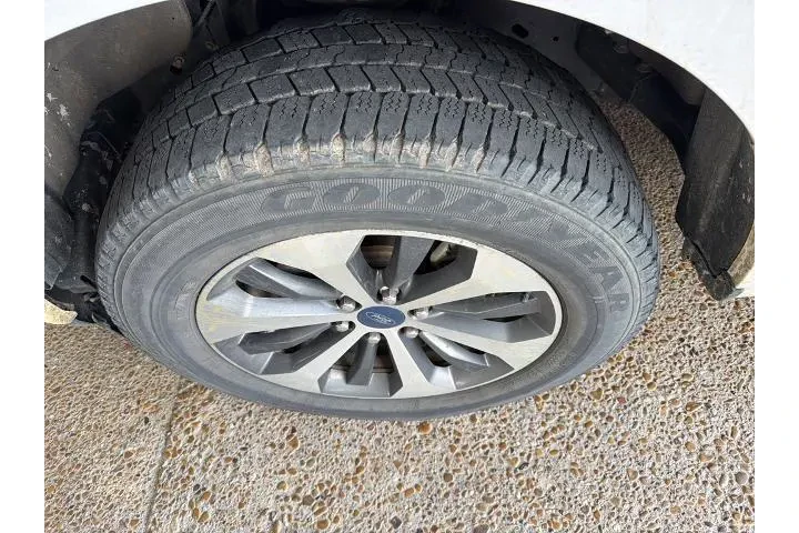 $16014 : Ford F-150 2020 4x4 XL 4dr S image 2