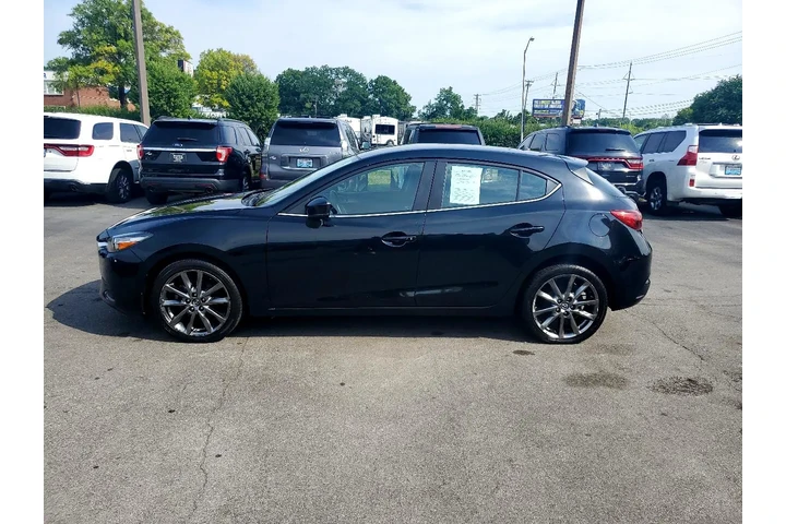 $10980 : 2018 3 5-Door Touring Auto image 5