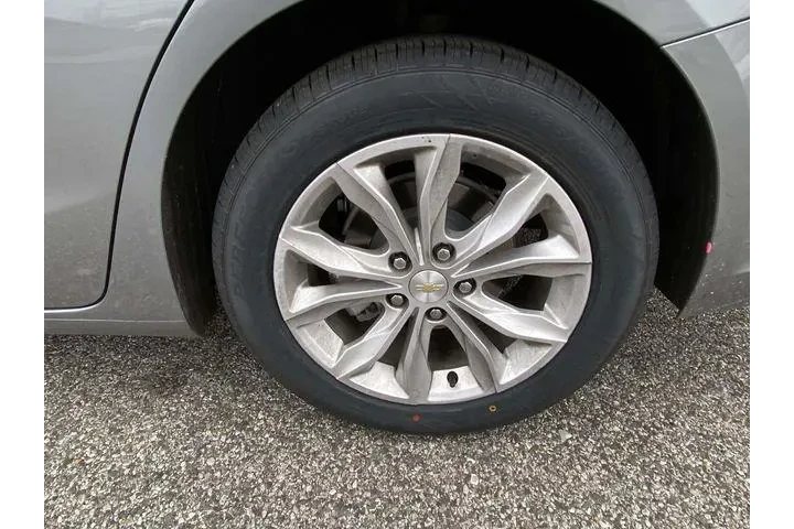 $16785 : Chevrolet Malibu 2024 LT 4dr image 7