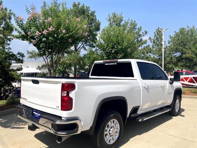 $49999 : 2022 Silverado 2500HD LT Crew image 10