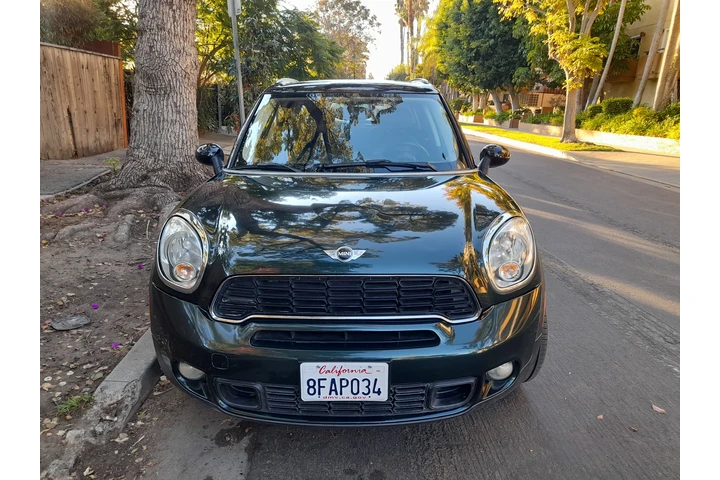$6500 : Lindo Mini Contryman 2012 image 2