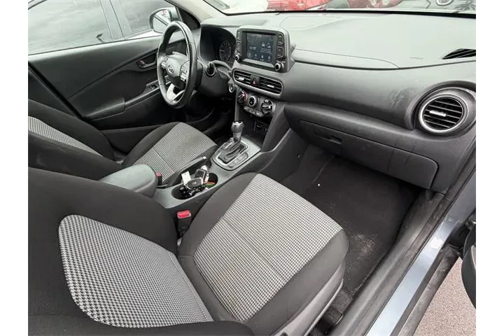 $13285 : Hyundai KONA 2018 SEL 4dr Cr image 10