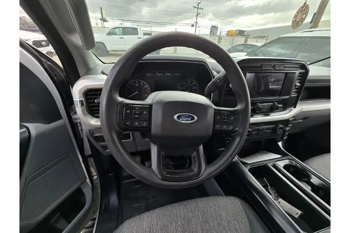 $28300 : Ford F-150 2022 4x4 XL 4dr S image 9