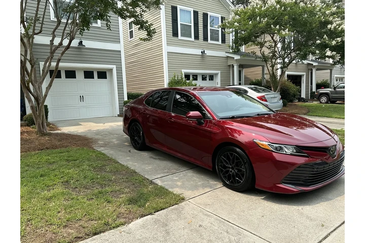 $12500 : 2019 Toyota Camry LE image 1