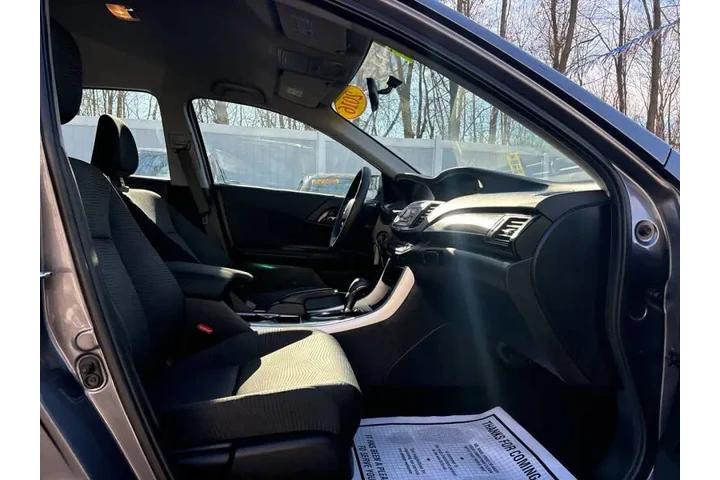 $13499 : 2016 Accord LX image 10