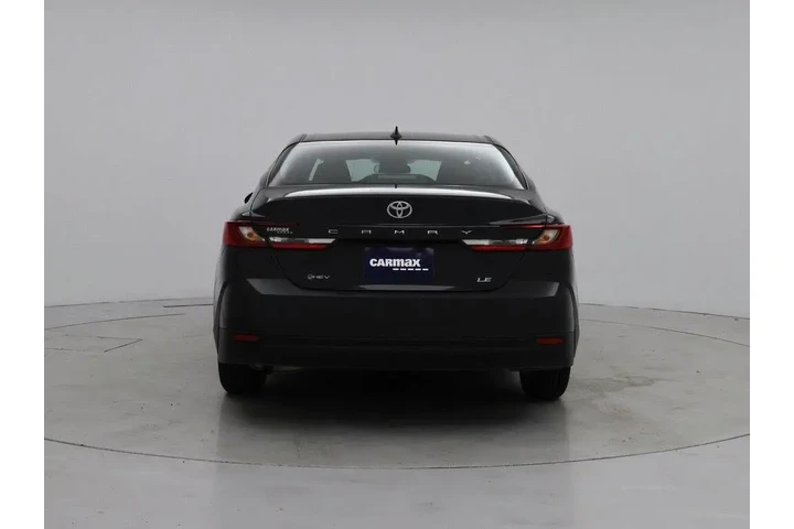 $29998 : Toyota Camry 2025 LE 4dr Sed image 6