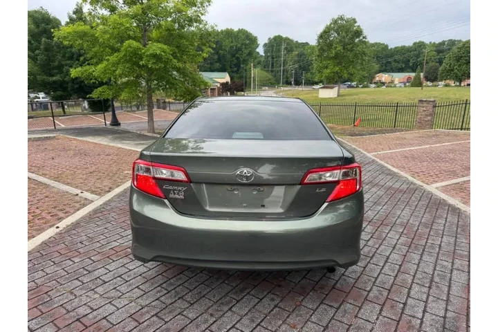 $6500 : 2013 Camry LE image 9