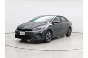 $17998 : Kia Forte 2023 LXS 4dr Sedan thumbnail