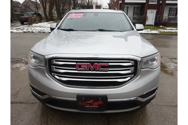 $8900 : 2018 GMC Acadia AWD 4dr SLE w image 2