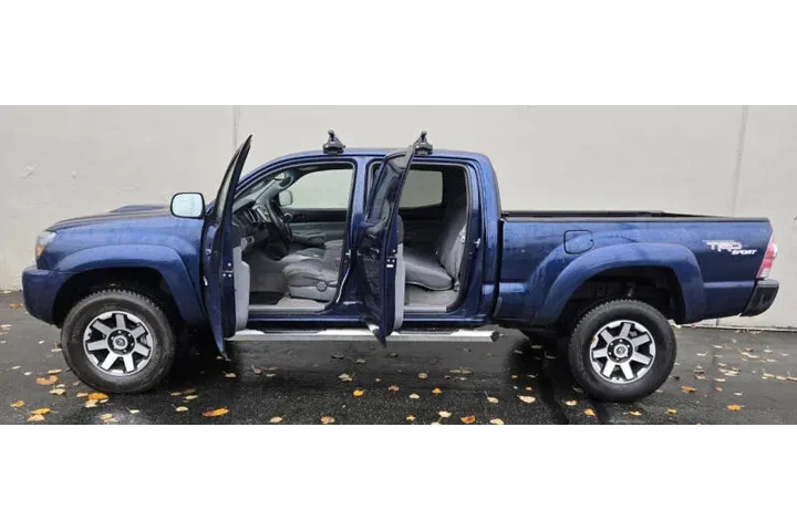 $8500 : 2007 Tacoma V6 image 10