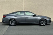 $21690 : Nissan Altima 2025 2.5 SV 4d thumbnail
