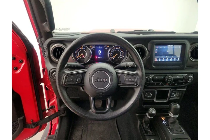 $26998 : Jeep Wrangler Unlimited 2022 image 10