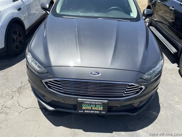 $11450 : 2017 Fusion SE Sedan image 1