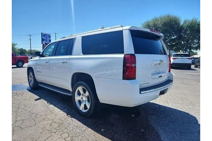 $20997 : Chevrolet Suburban 2017 4x2 image 4
