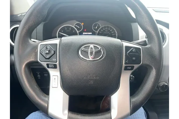 $16872 : Toyota Tundra 2017 4x4 SR5 4 image 4