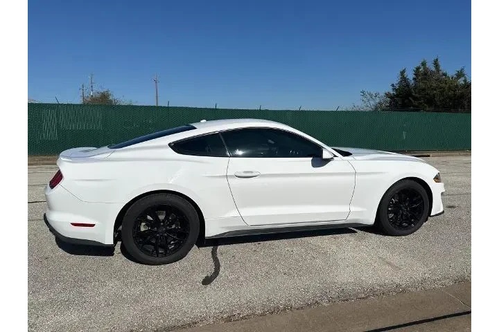 $13991 : Ford Mustang 2019 EcoBoost 2 image 1