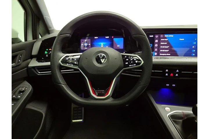 $26998 : Volkswagen Golf GTI 2022 SE image 10