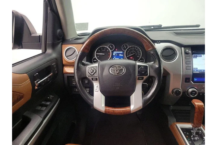 $39998 : Toyota Tundra 2017 4x4 Plati image 10