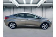 $6585 : Hyundai ELANTRA 2013 GLS 4dr thumbnail