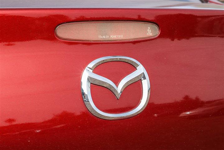 $6990 : Pre-Owned 2009 Mazda3 i Touri image 10