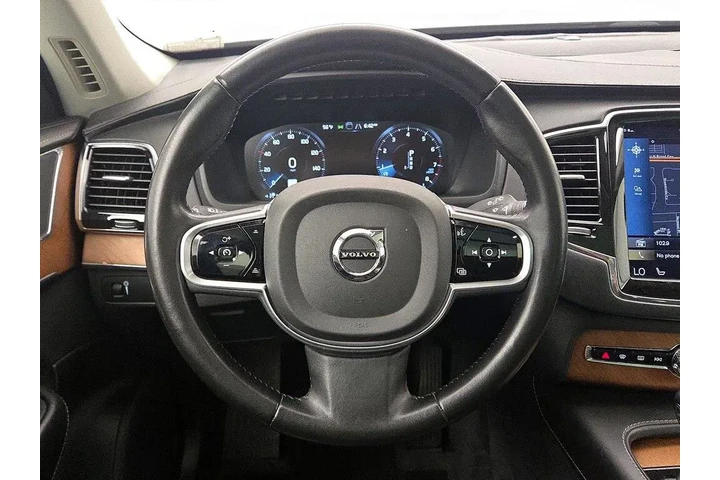 $25998 : Volvo XC90 2017 AWD T6 Inscr image 10