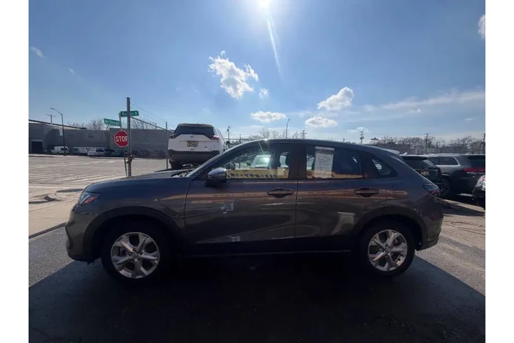 $26995 : 2025 HR-V LX image 5