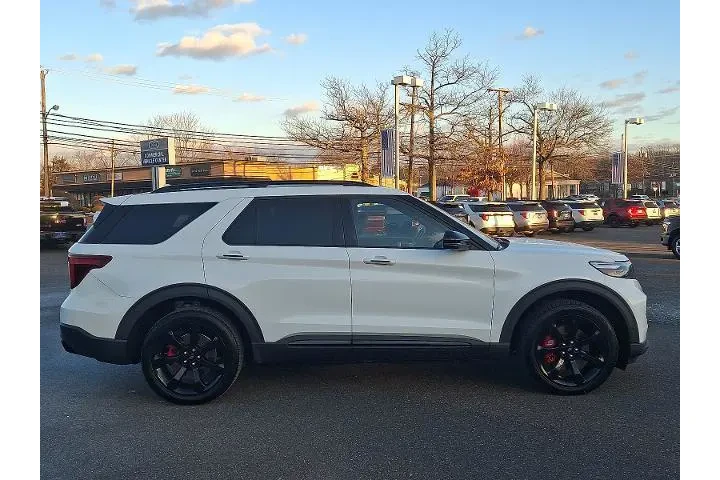 $28995 : Ford Explorer 2020 AWD ST 4d image 7