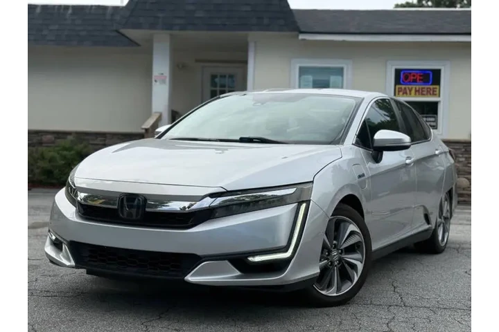$12900 : 2018 Clarity Plug-In Hybrid T image 2