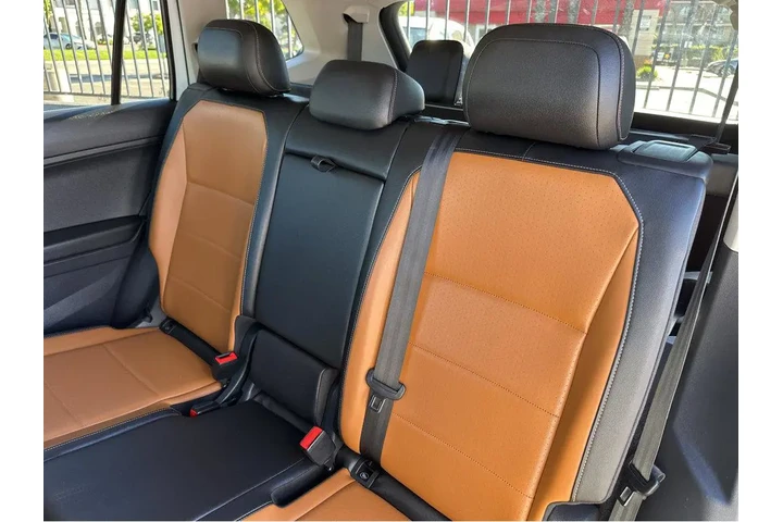 $10777 : 2018 Tiguan SE image 10