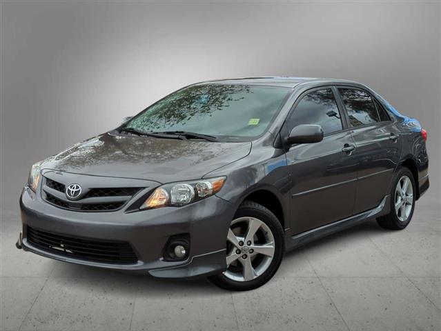 $10200 : Pre-Owned 2013 Toyota Corolla image 1