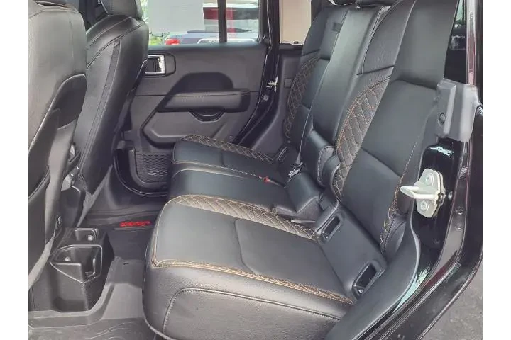 $38988 : Jeep Gladiator 2023 4x4 Over image 10