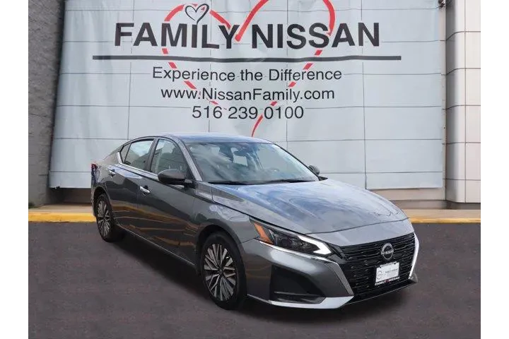 $20781 : Nissan Altima 2024 AWD 2.5 S image 1