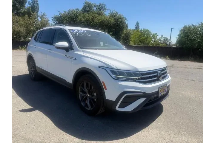$22500 : Volkswagen Tiguan 2022 SE 4d image 7