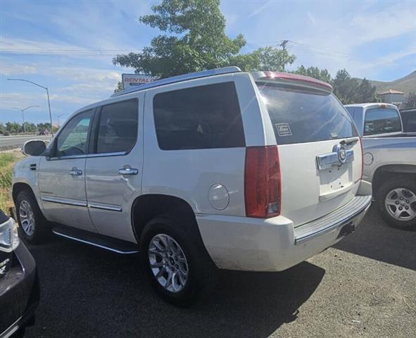 $10777 : 2007 Escalade image 5