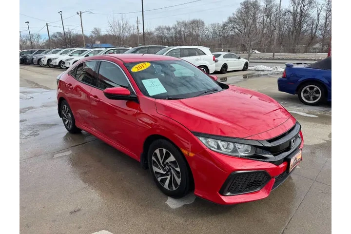 $13950 : 2017 Civic LX image 4