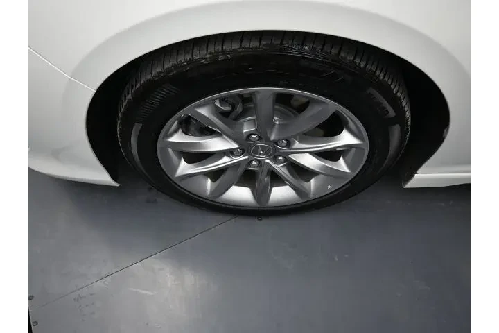 $32473 : Acura TLX 2023 4dr Sedan image 10