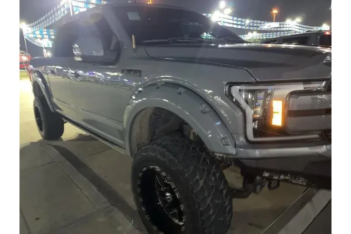 $24333 : Ford F-150 2019 4x4 Lariat 4 image 2