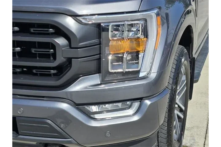 $34561 : Ford F-150 2021 4x4 XLT 4dr image 9