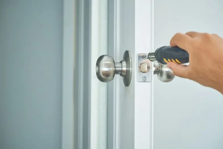 G&N Automotive Locksmith image 2