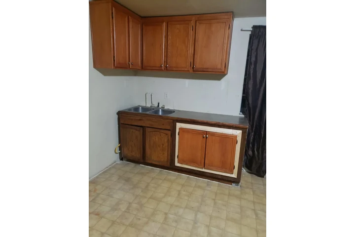 $1000 : Cuarto image 6