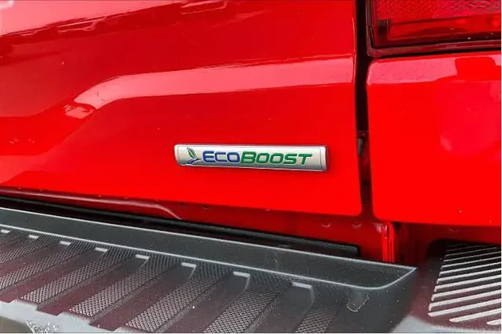 $39138 : Ford F-150 2023 4x2 XLT 4dr image 10