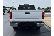 $35000 : Toyota Tundra 2018 4x4 SR5 4 thumbnail