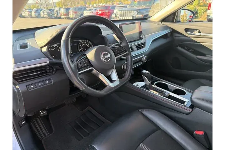$21391 : Nissan Altima 2024 2.5 SR 4d image 9