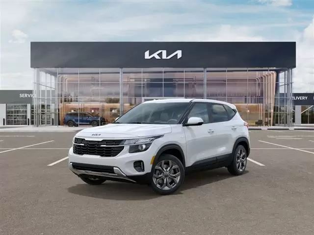 New 2025 Seltos LX image 2