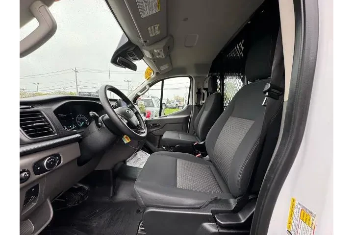 $38700 : Ford Transit 2025 250 3dr LW image 8
